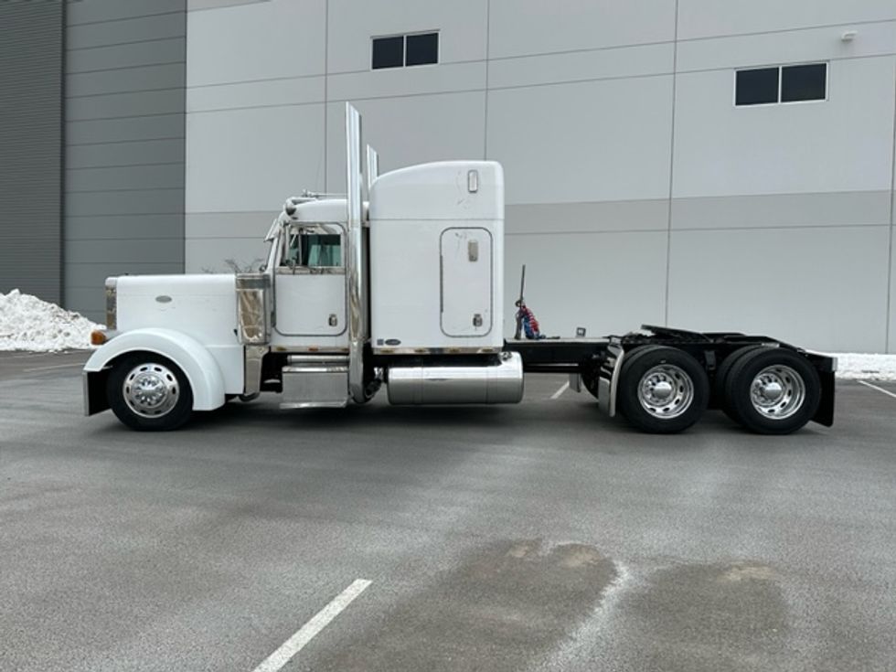 379 Peterbilt