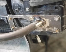 G8/SS Bumper Support w/ Washer Reservoir mount